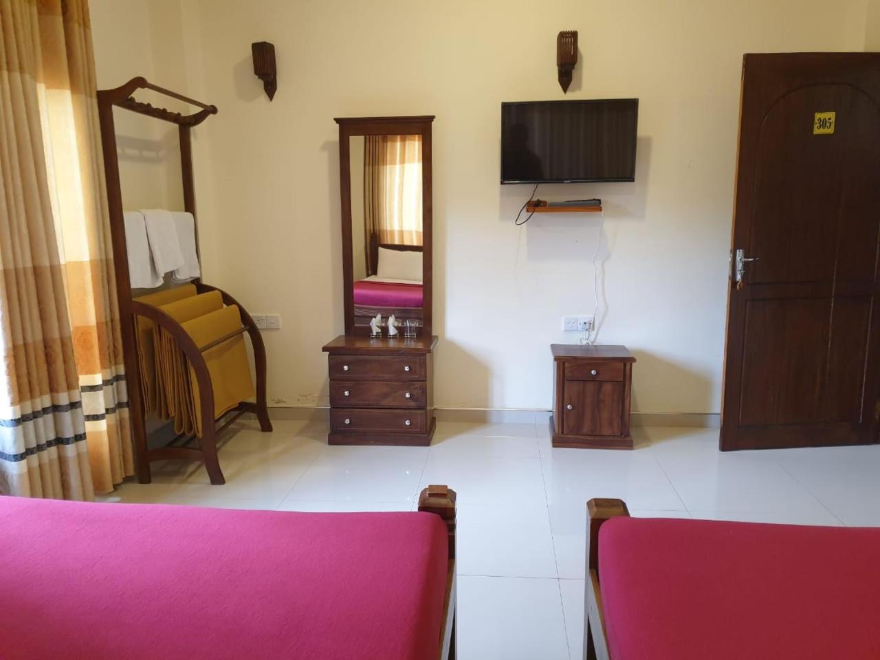 Delhousie Hotel Nallathanniya Zimmer foto