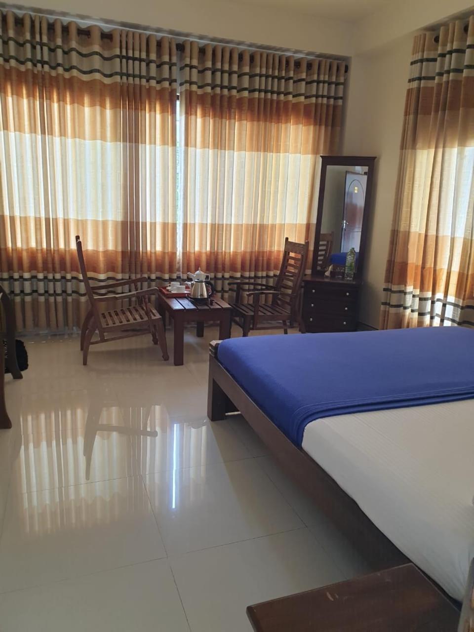Delhousie Hotel Nallathanniya Zimmer foto